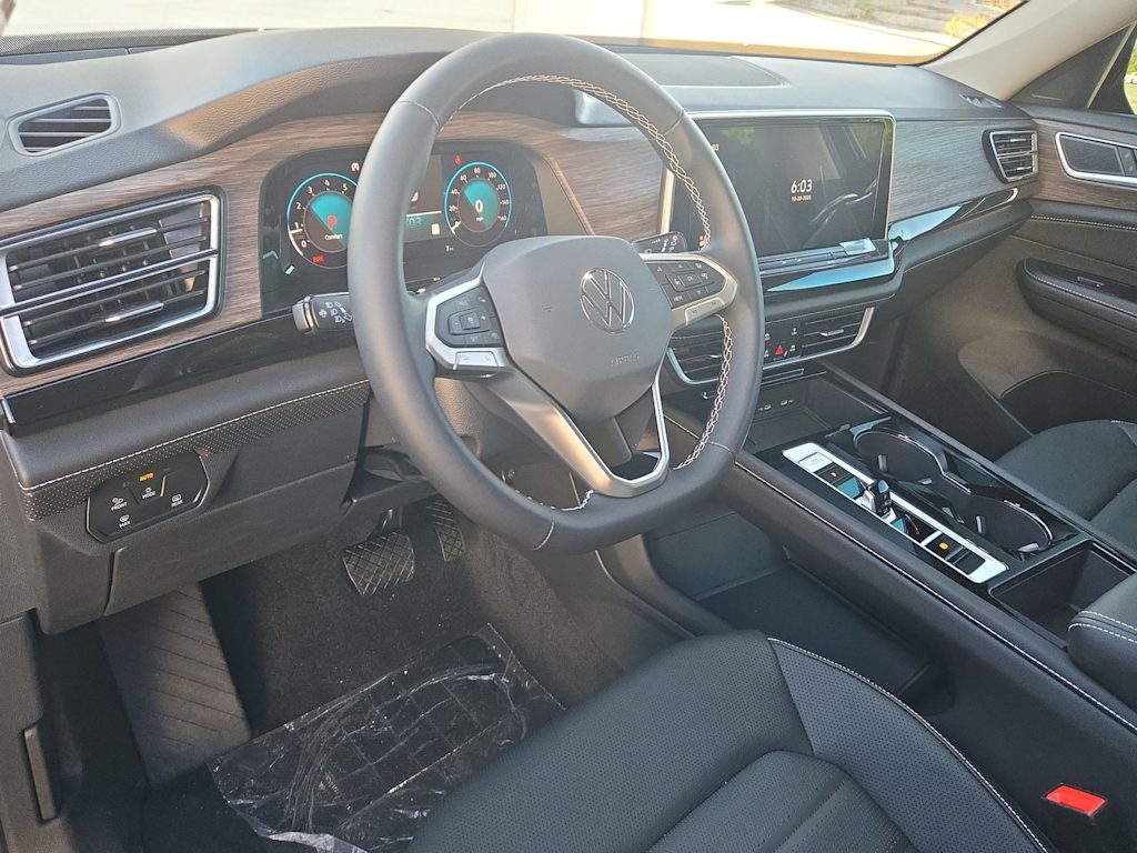 Thumbnail: 2026 Volkswagen Atlas - 2
