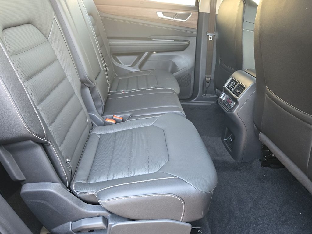 Thumbnail: 2026 Volkswagen Atlas - 28