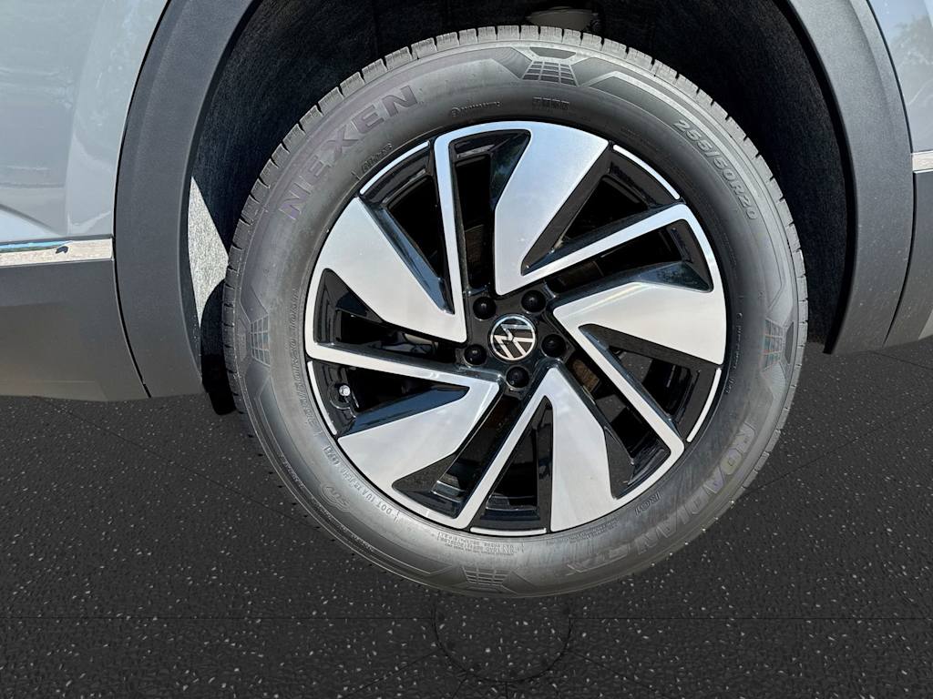 Thumbnail: 2026 Volkswagen Atlas - 8