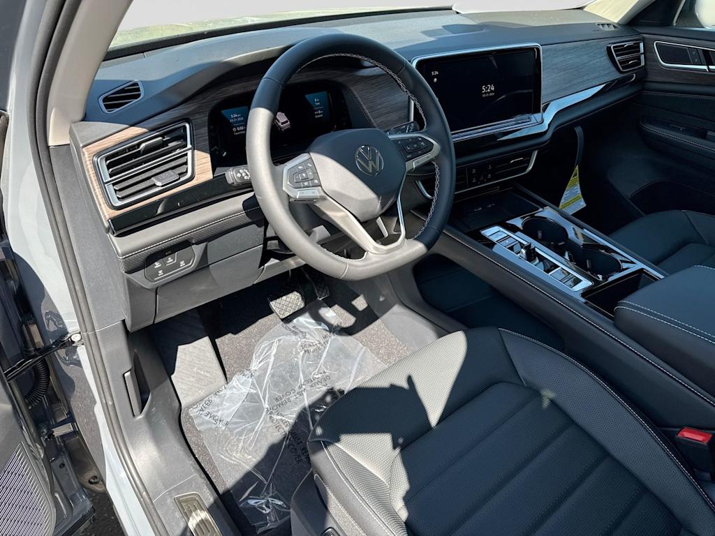 Thumbnail: 2026 Volkswagen Atlas - 2