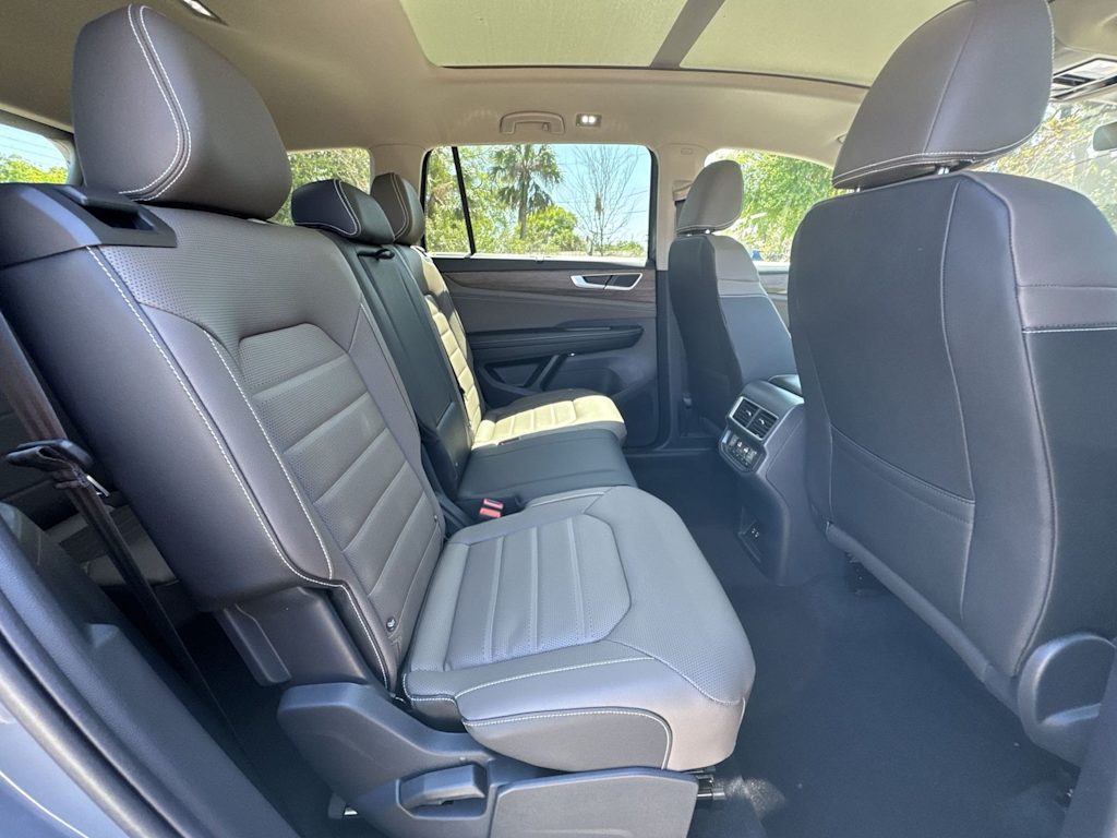 Thumbnail: 2026 Volkswagen Atlas - 28