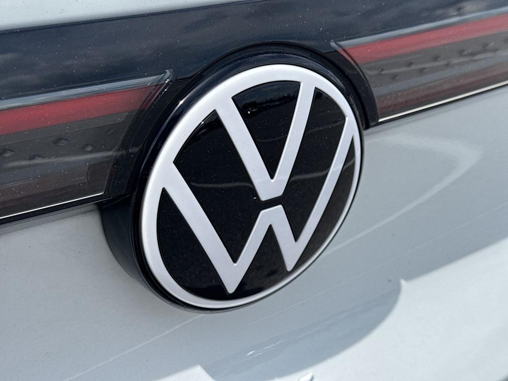 Thumbnail: 2023 Volkswagen ID.4 - 7