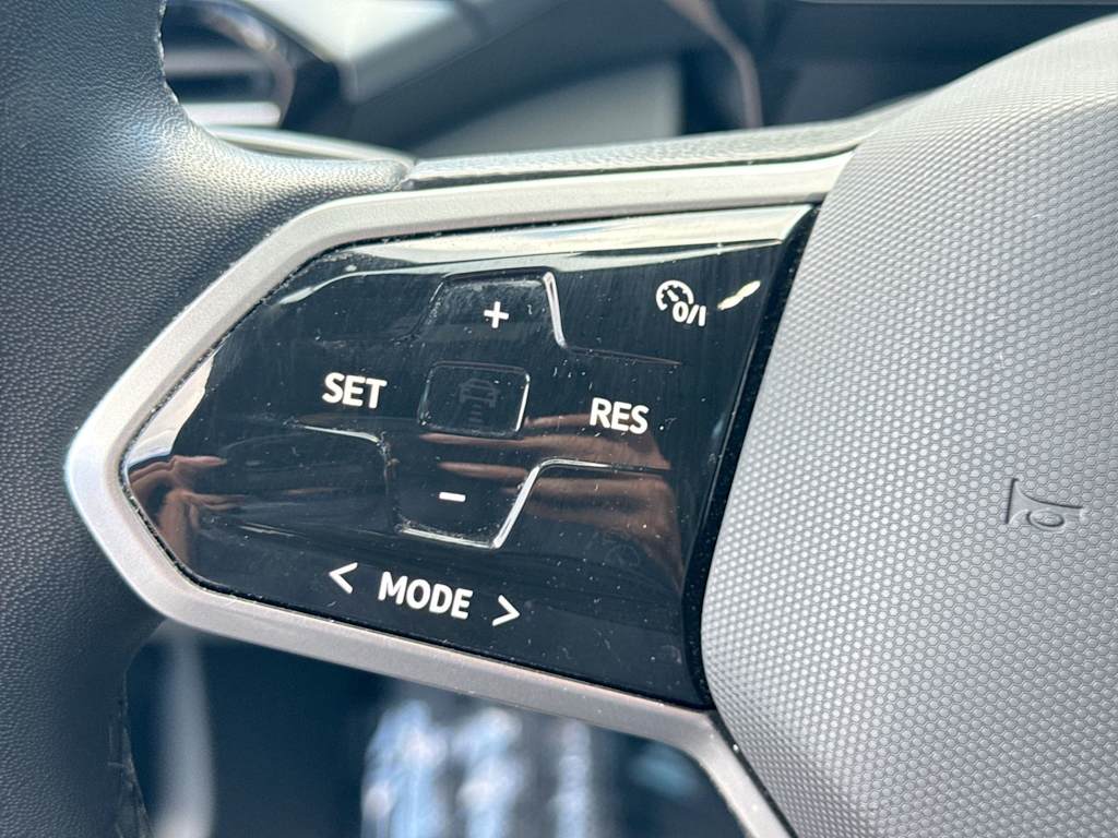 Thumbnail: 2023 Volkswagen ID.4 - 35