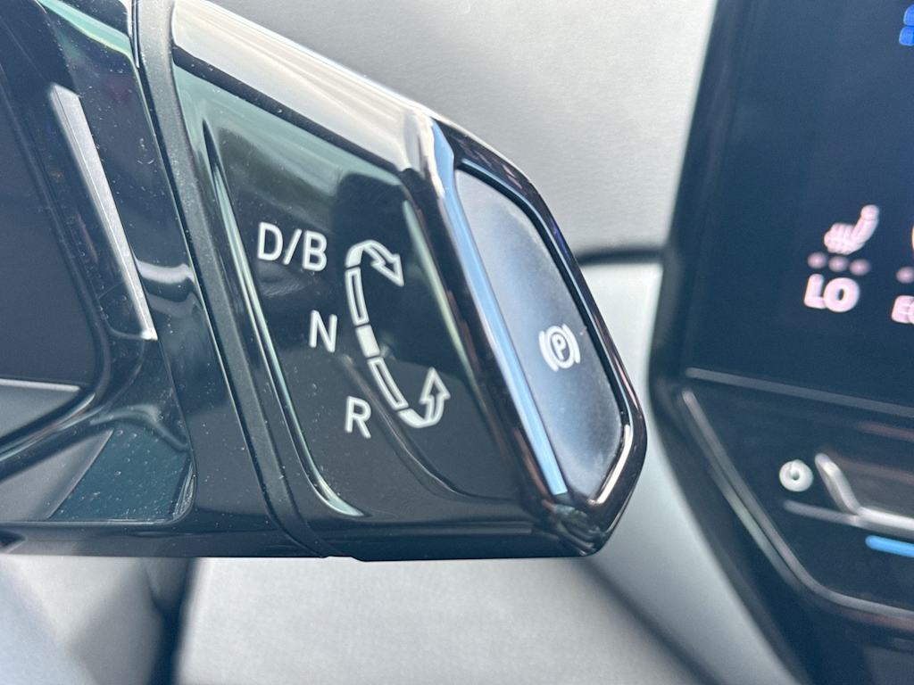 Thumbnail: 2023 Volkswagen ID.4 - 15