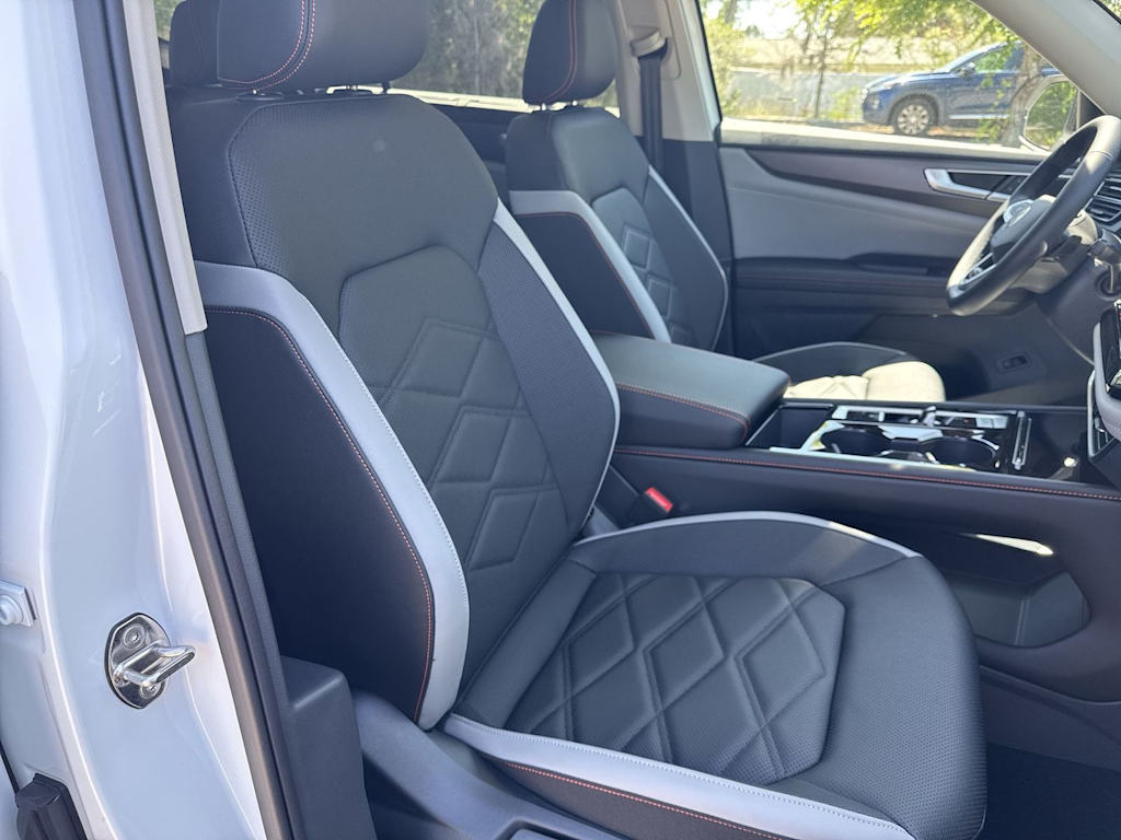 Thumbnail: 2026 Volkswagen Atlas - 11