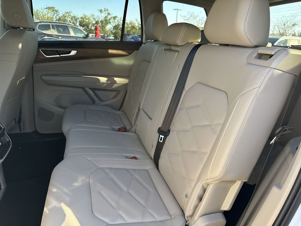 Thumbnail: 2026 Volkswagen Atlas - 24