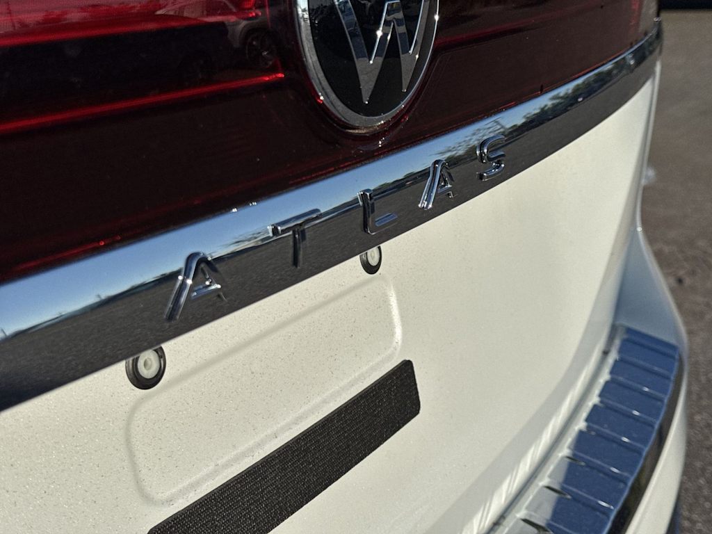 Thumbnail: 2026 Volkswagen Atlas - 21