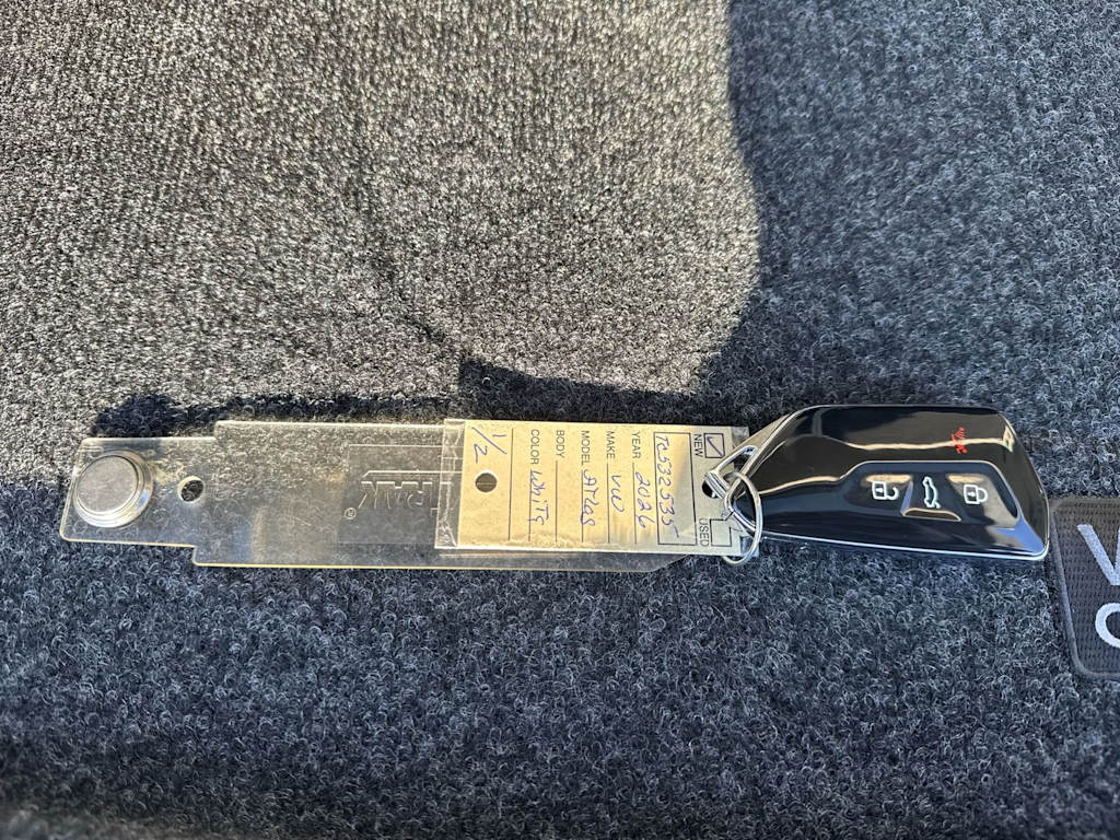 Thumbnail: 2026 Volkswagen Atlas - 33