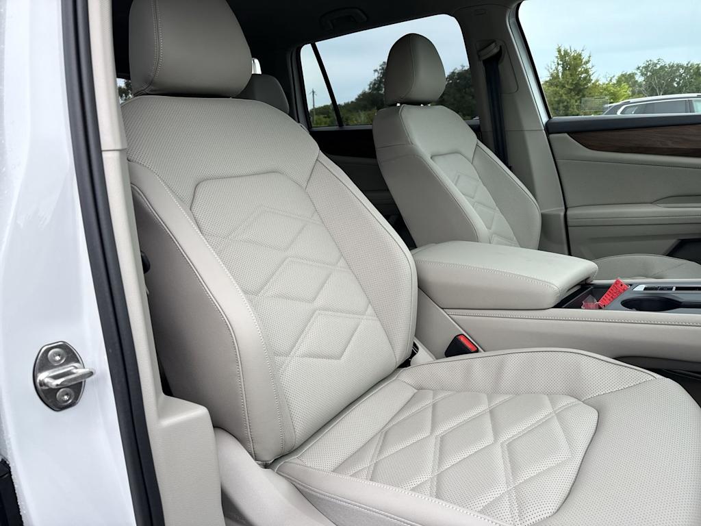 Thumbnail: 2026 Volkswagen Atlas - 11