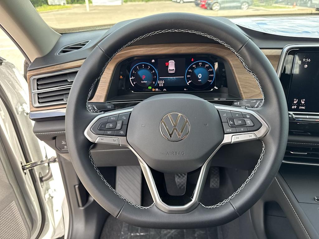 Thumbnail: 2026 Volkswagen Atlas - 14