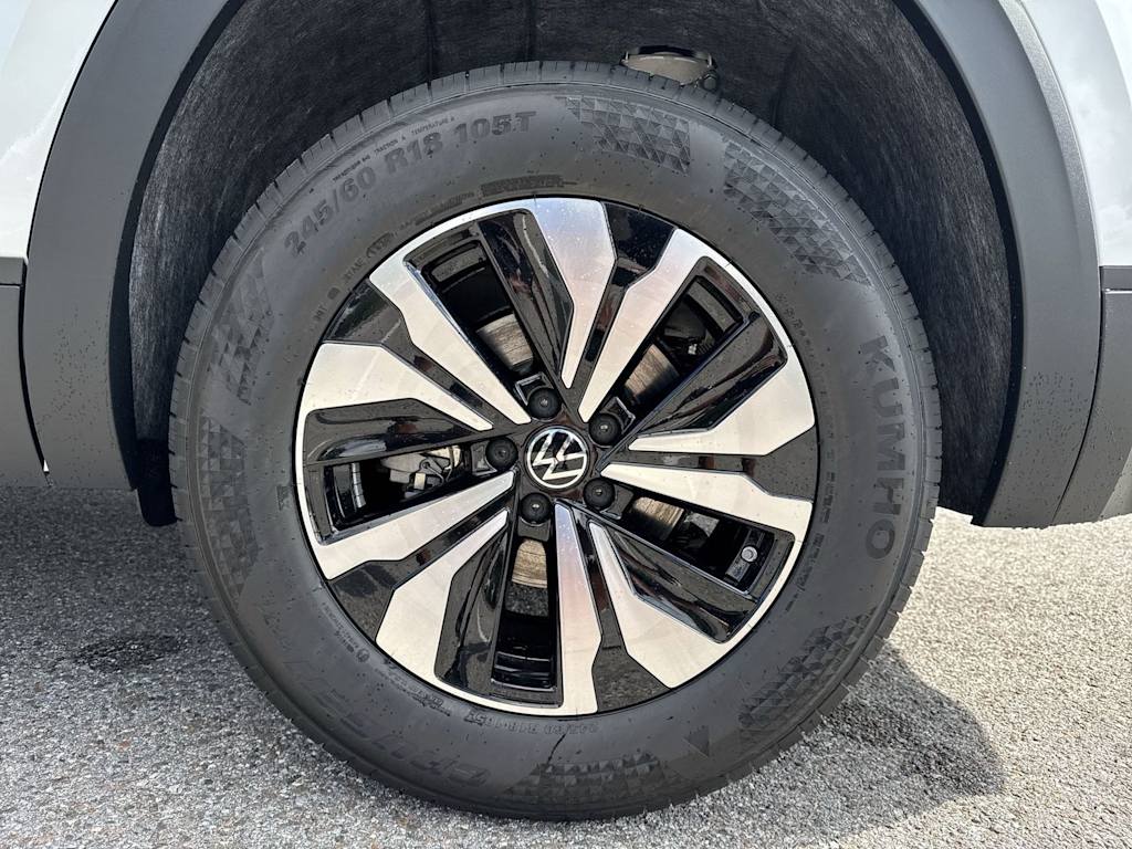 Thumbnail: 2026 Volkswagen Atlas - 8