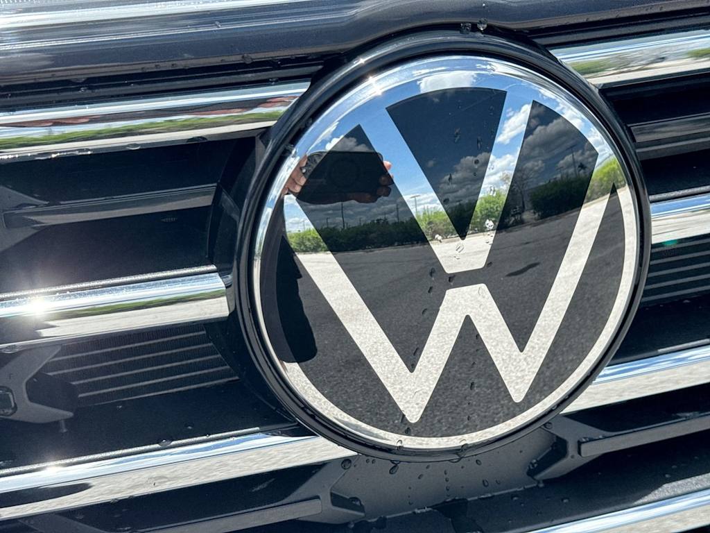 Thumbnail: 2026 Volkswagen Atlas - 7