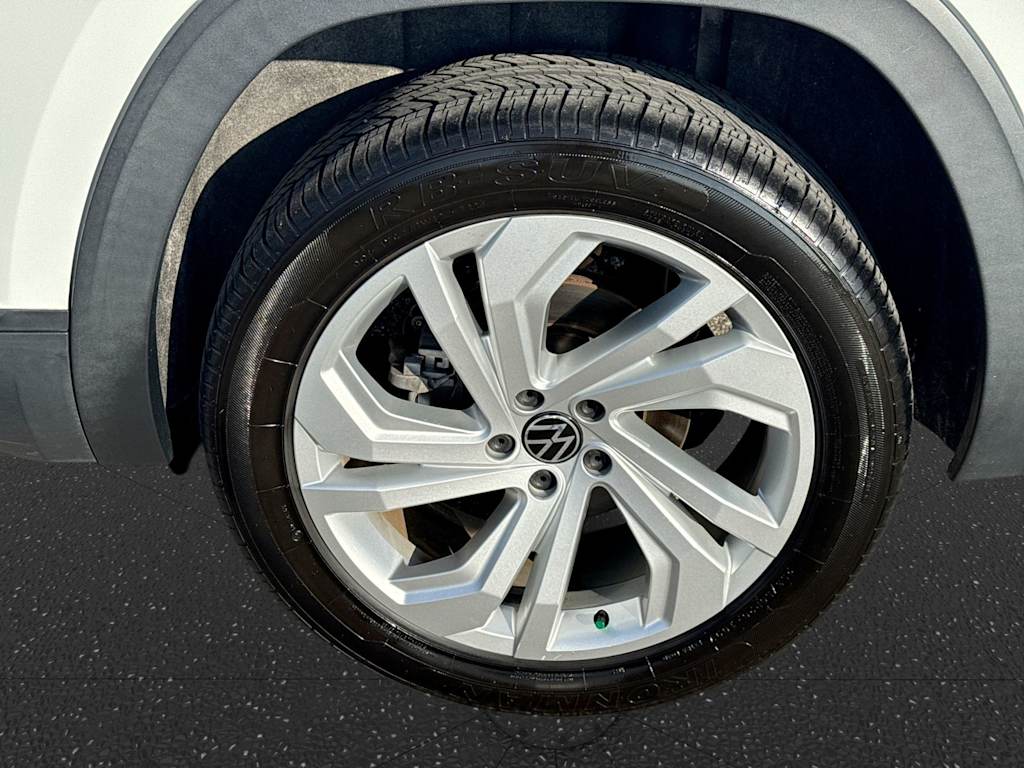Thumbnail: 2021 Volkswagen Atlas - 8