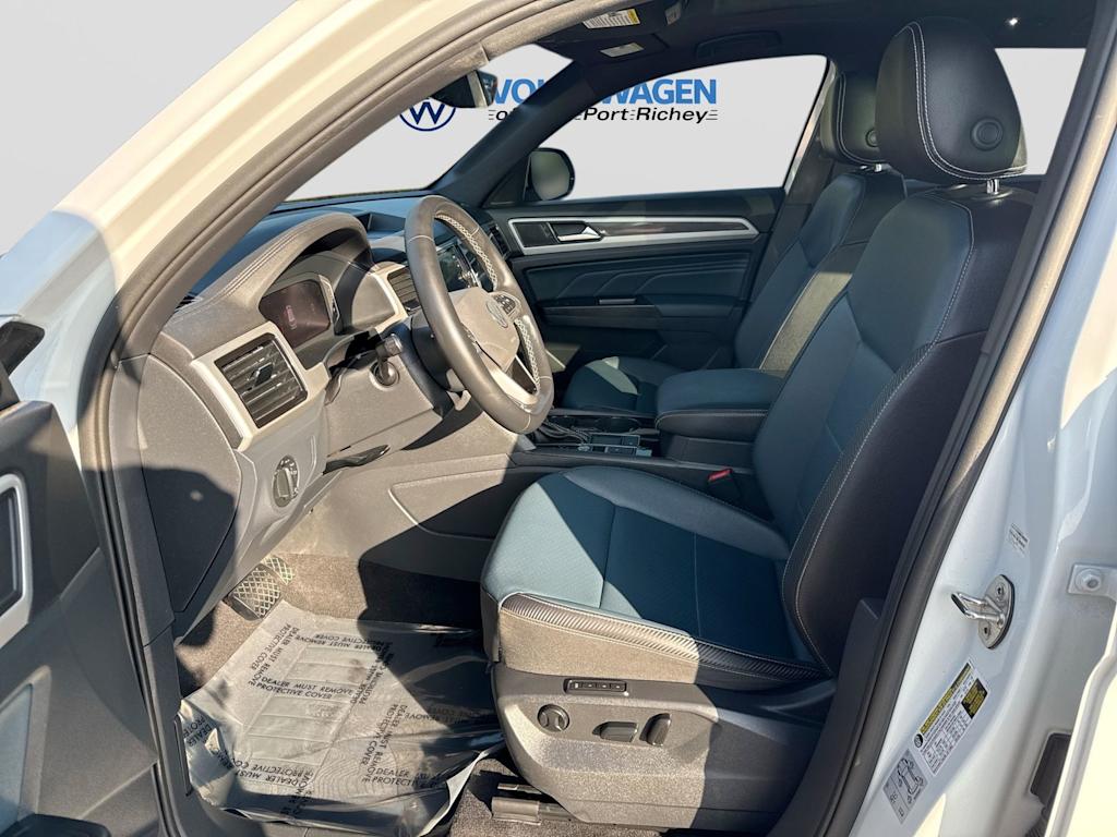 Thumbnail: 2021 Volkswagen Atlas - 11
