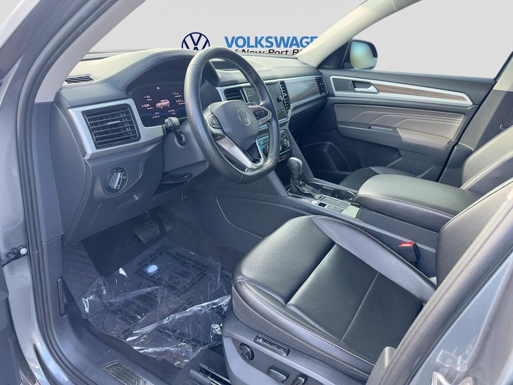 Thumbnail: 2021 Volkswagen Atlas - 2
