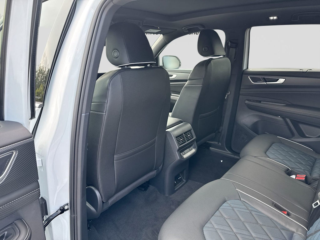 Thumbnail: 2026 Volkswagen Atlas - 13