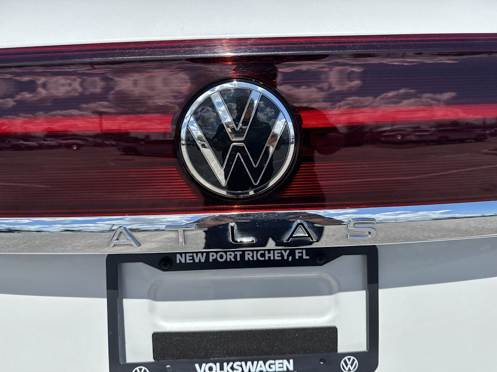Thumbnail: 2024 Volkswagen Atlas - 22