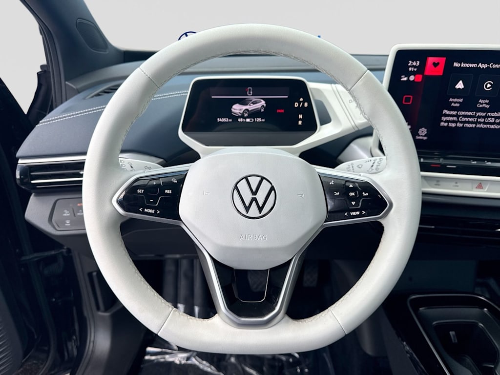 Thumbnail: 2023 Volkswagen ID.4 - 2