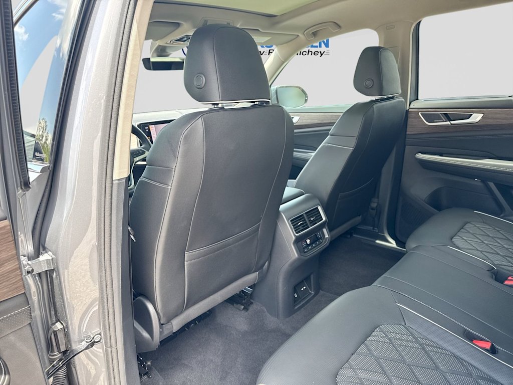 Thumbnail: 2026 Volkswagen Atlas - 13