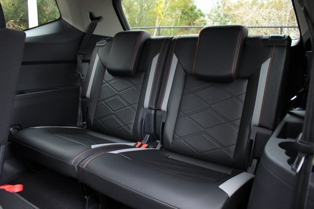 Thumbnail: 2024 Volkswagen Atlas - 13