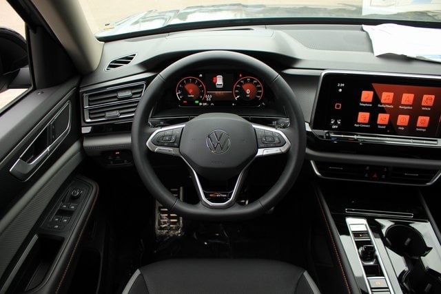 Thumbnail: 2024 Volkswagen Atlas - 10