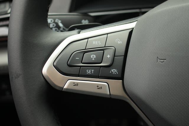 Thumbnail: 2024 Volkswagen Atlas - 27