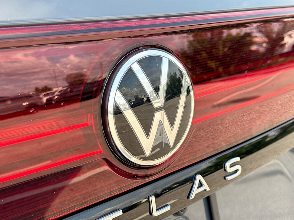 Thumbnail: 2024 Volkswagen Atlas - 7