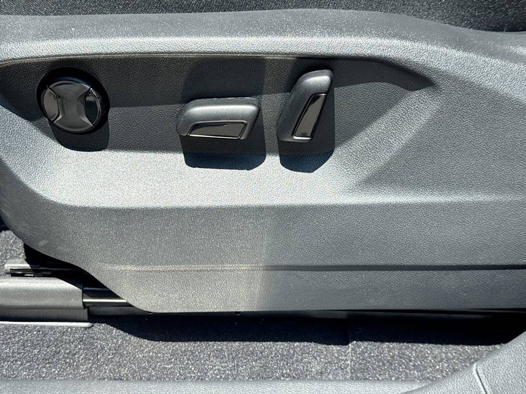 Thumbnail: 2026 Volkswagen Atlas - 29