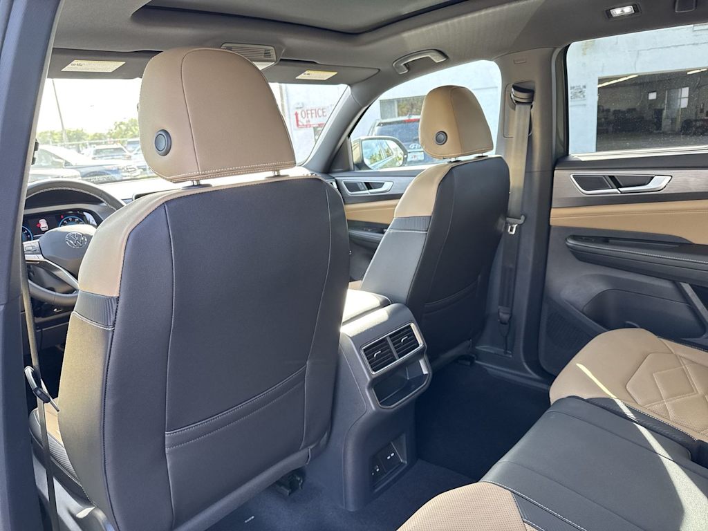 Thumbnail: 2026 Volkswagen Atlas - 13