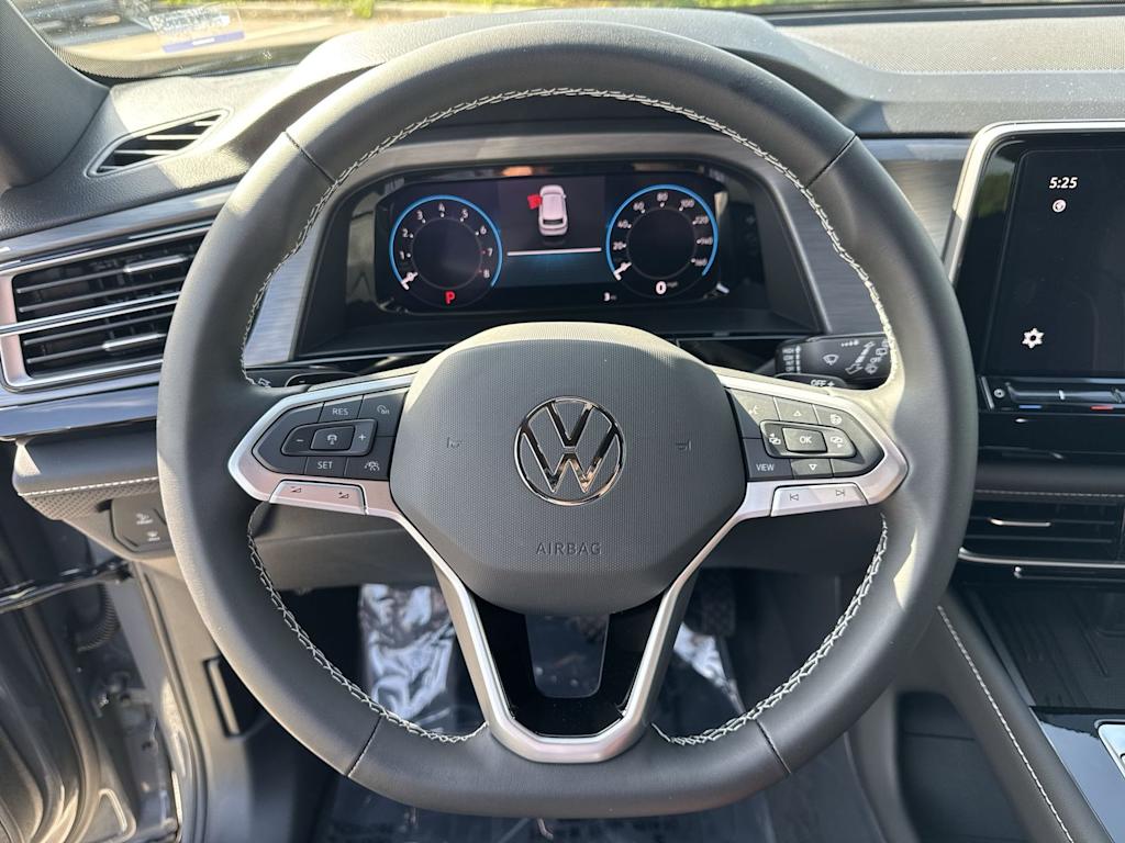 Thumbnail: 2026 Volkswagen Atlas - 10