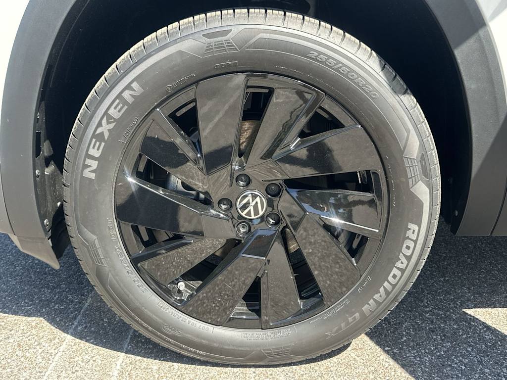 Thumbnail: 2026 Volkswagen Atlas - 8