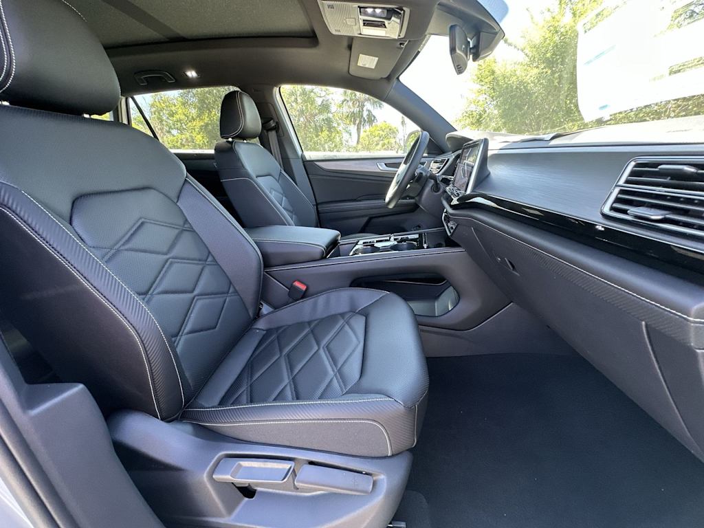 Thumbnail: 2026 Volkswagen Atlas - 12