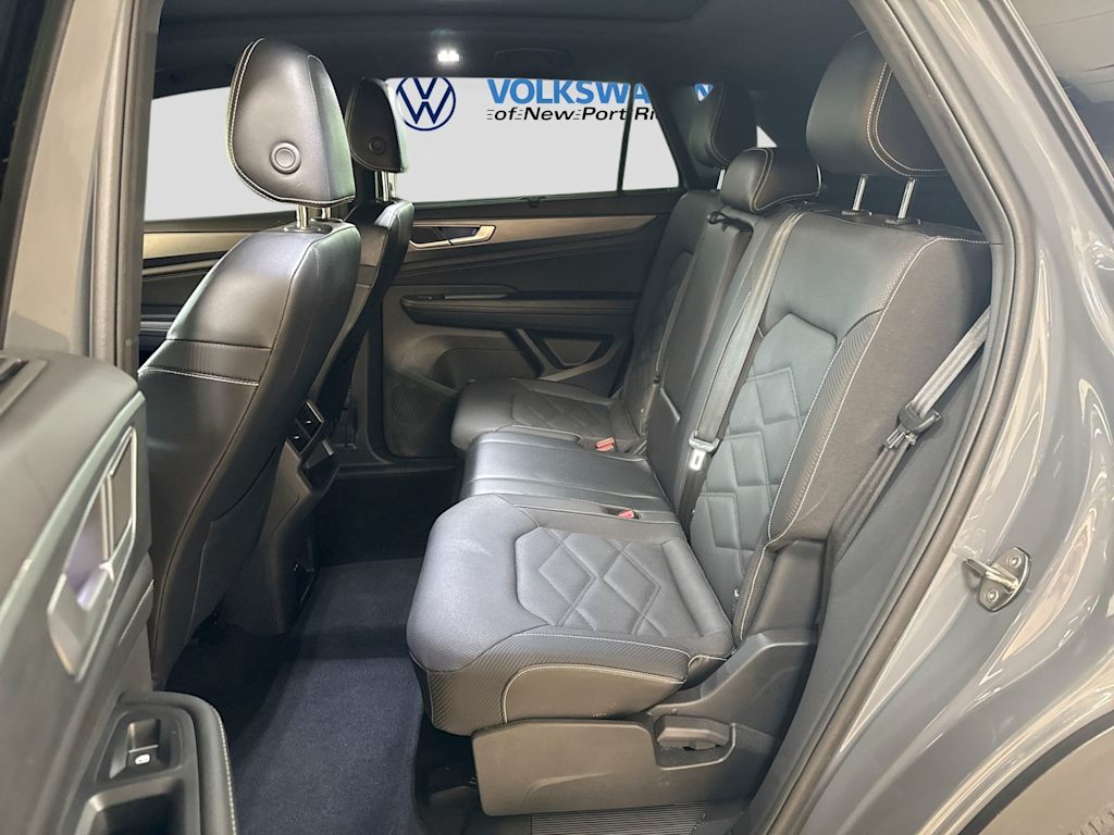 Thumbnail: 2024 Volkswagen Atlas - 31