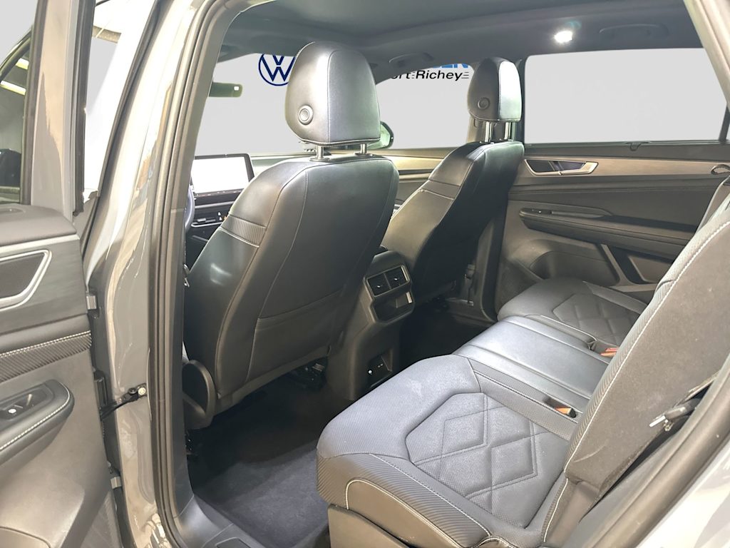 Thumbnail: 2024 Volkswagen Atlas - 12