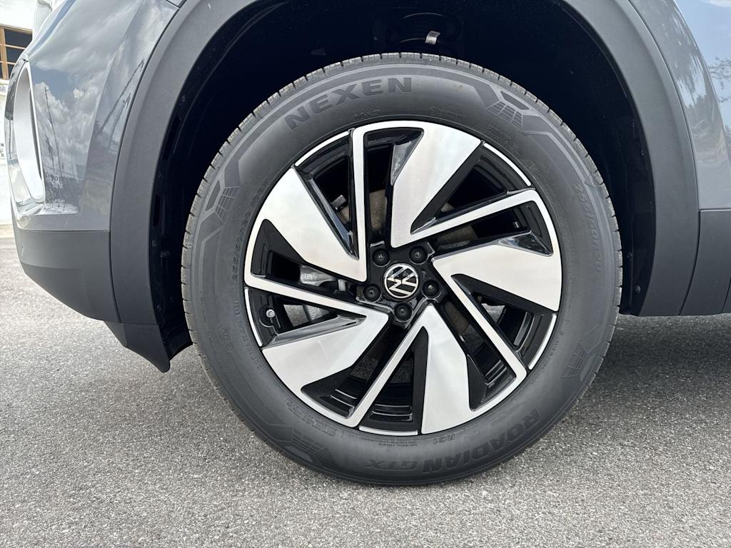 Thumbnail: 2026 Volkswagen Atlas - 8