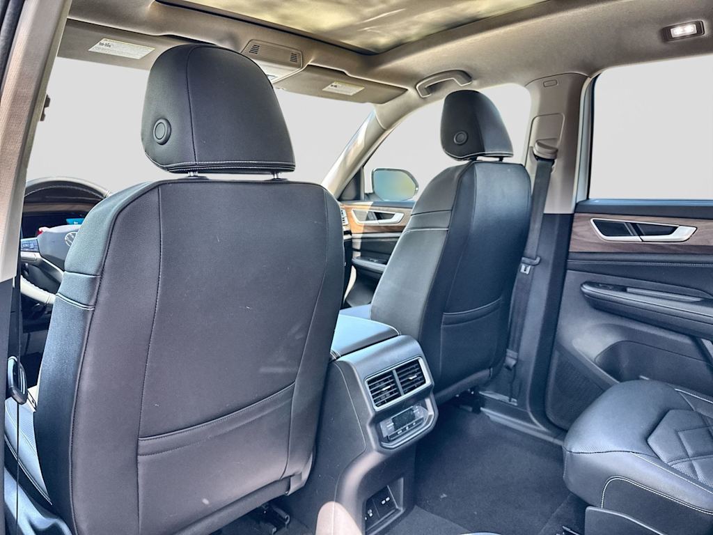 Thumbnail: 2026 Volkswagen Atlas - 12
