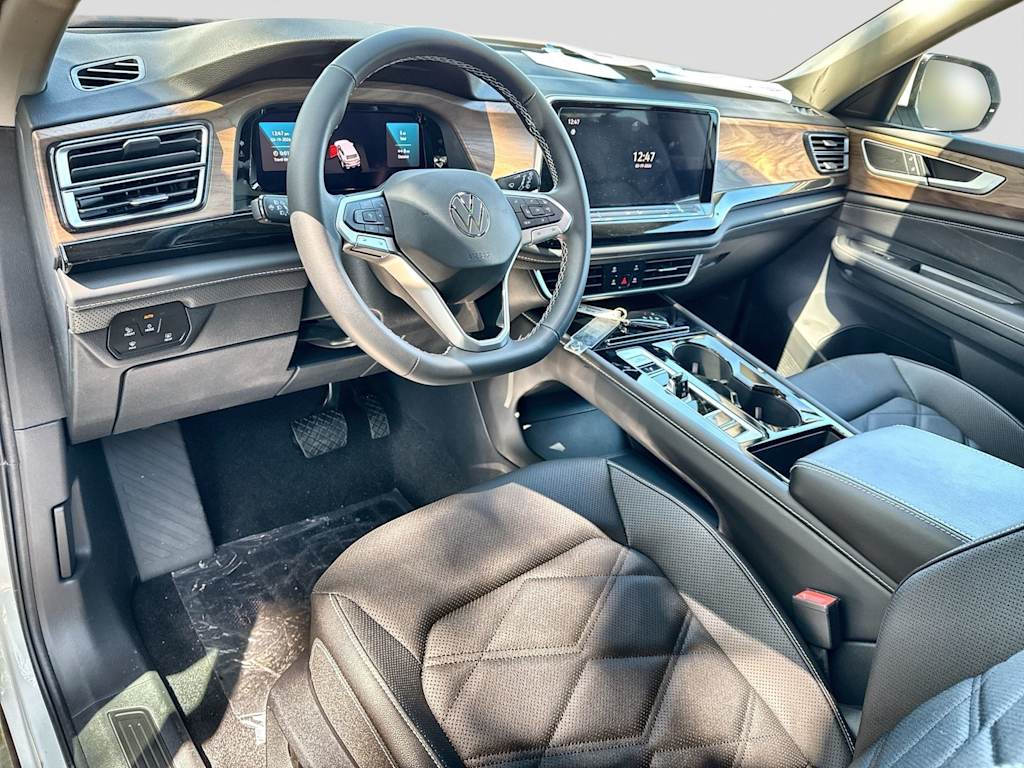 Thumbnail: 2026 Volkswagen Atlas - 2