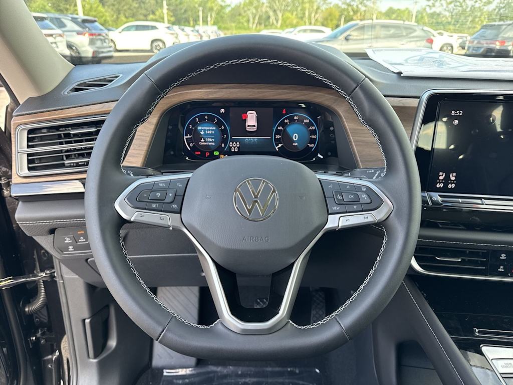 Thumbnail: 2026 Volkswagen Atlas - 14
