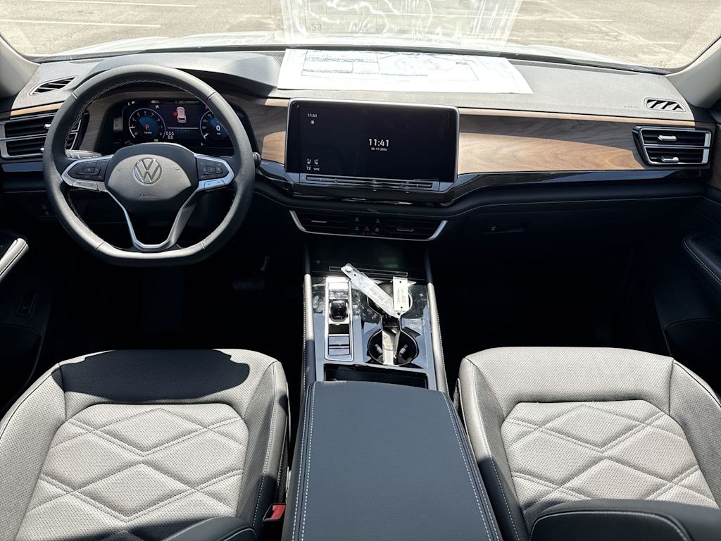 Thumbnail: 2026 Volkswagen Atlas - 10