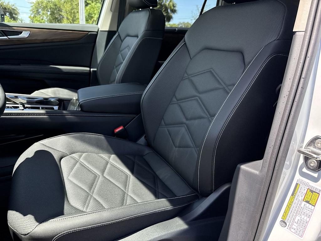 Thumbnail: 2026 Volkswagen Atlas - 11