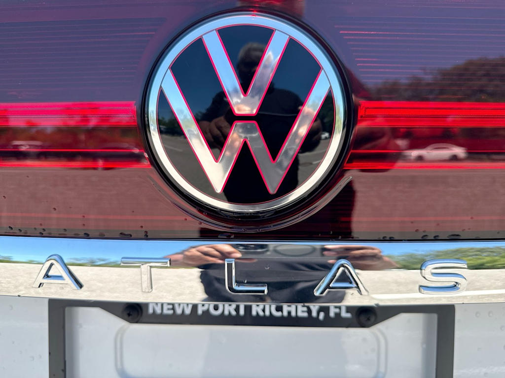 Thumbnail: 2026 Volkswagen Atlas - 24