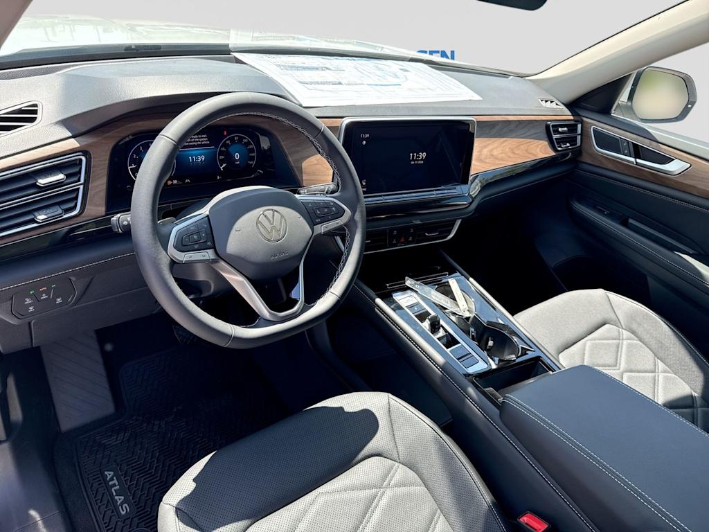 Thumbnail: 2026 Volkswagen Atlas - 2