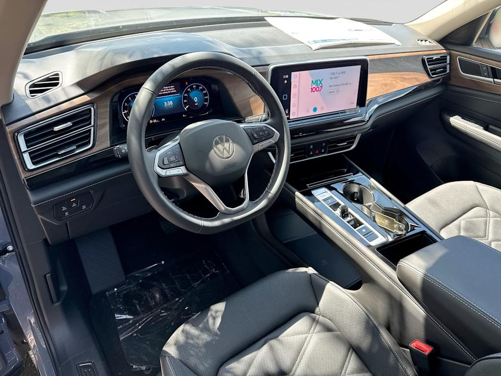Thumbnail: 2026 Volkswagen Atlas - 2