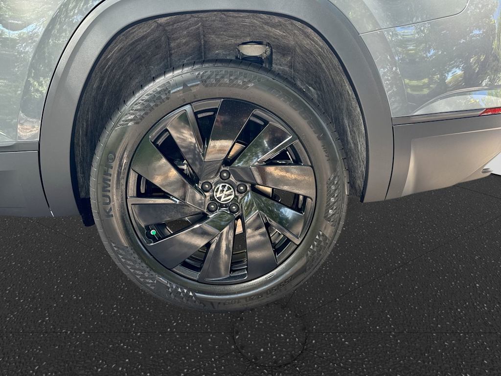 Thumbnail: 2026 Volkswagen Atlas - 8
