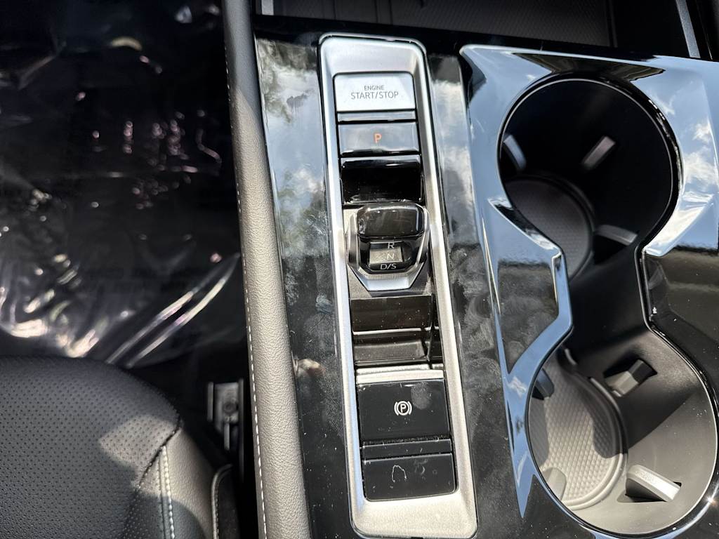 Thumbnail: 2026 Volkswagen Atlas - 16