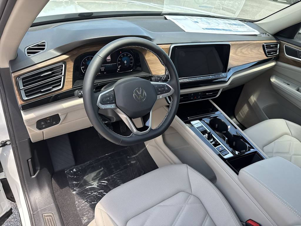 Thumbnail: 2026 Volkswagen Atlas - 2