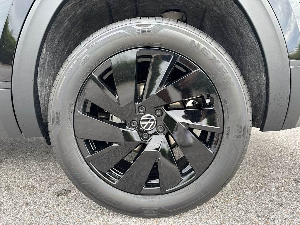 Thumbnail: 2026 Volkswagen Atlas - 8