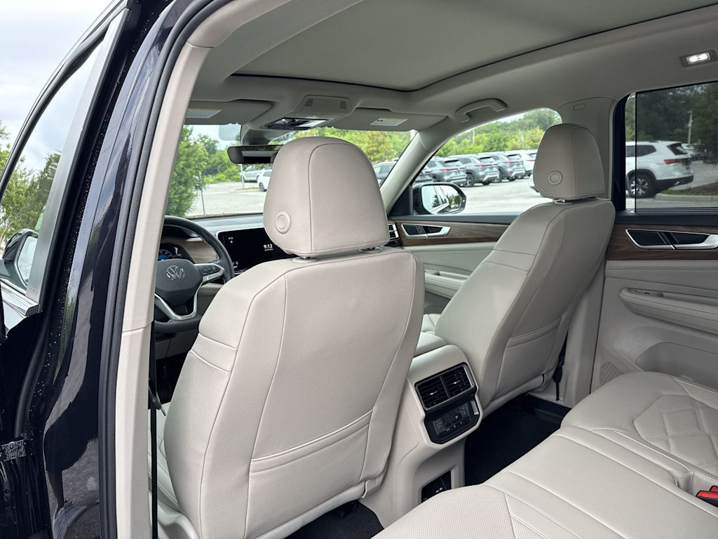 Thumbnail: 2026 Volkswagen Atlas - 13