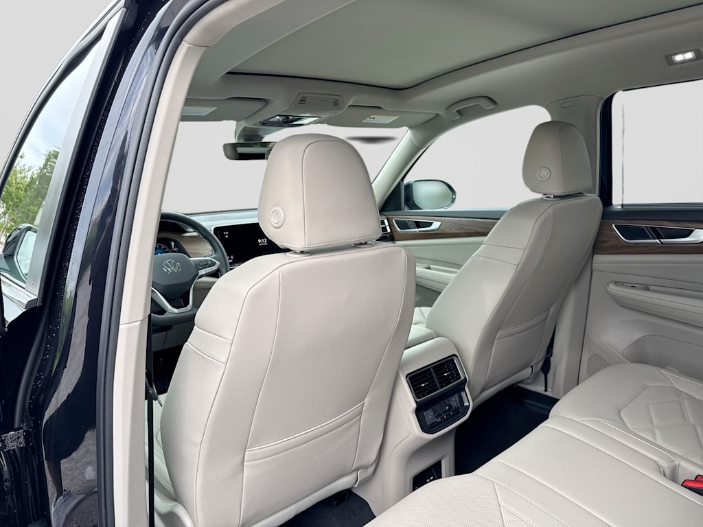 Thumbnail: 2026 Volkswagen Atlas - 12