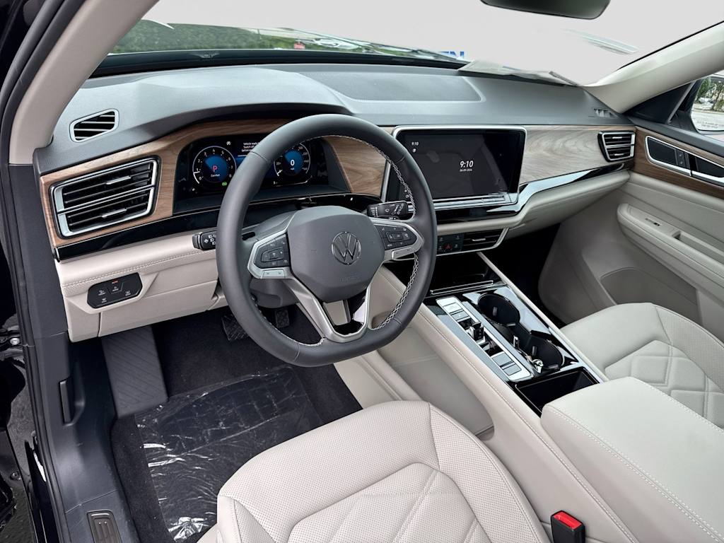 Thumbnail: 2026 Volkswagen Atlas - 2